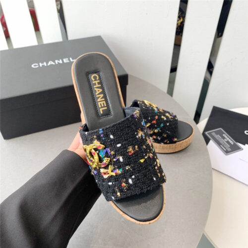 High Quality Luxury Chanel Rhombus Thick-Soled Flip Flops – Style 97414 product detail