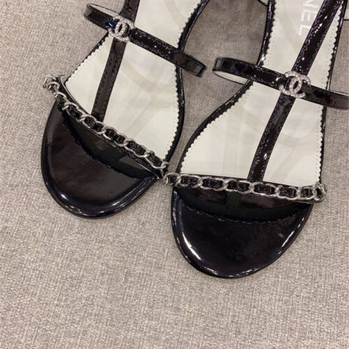 High Quality Luxury Chanel New Chain Chunky Heel Sandals – Style 98150 product detail