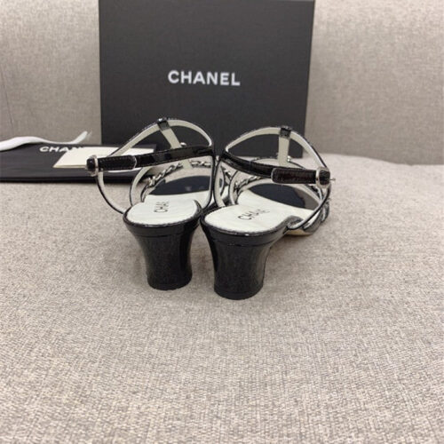 High Quality Luxury Chanel New Chain Chunky Heel Sandals – Style 98150 product detail