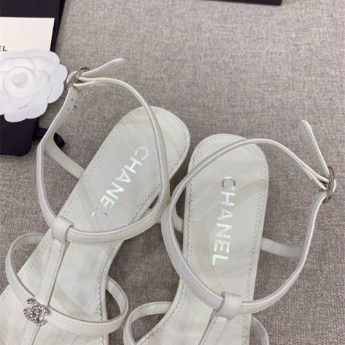 High Quality Luxury Chanel New Chain Chunky Heel Sandals product detail