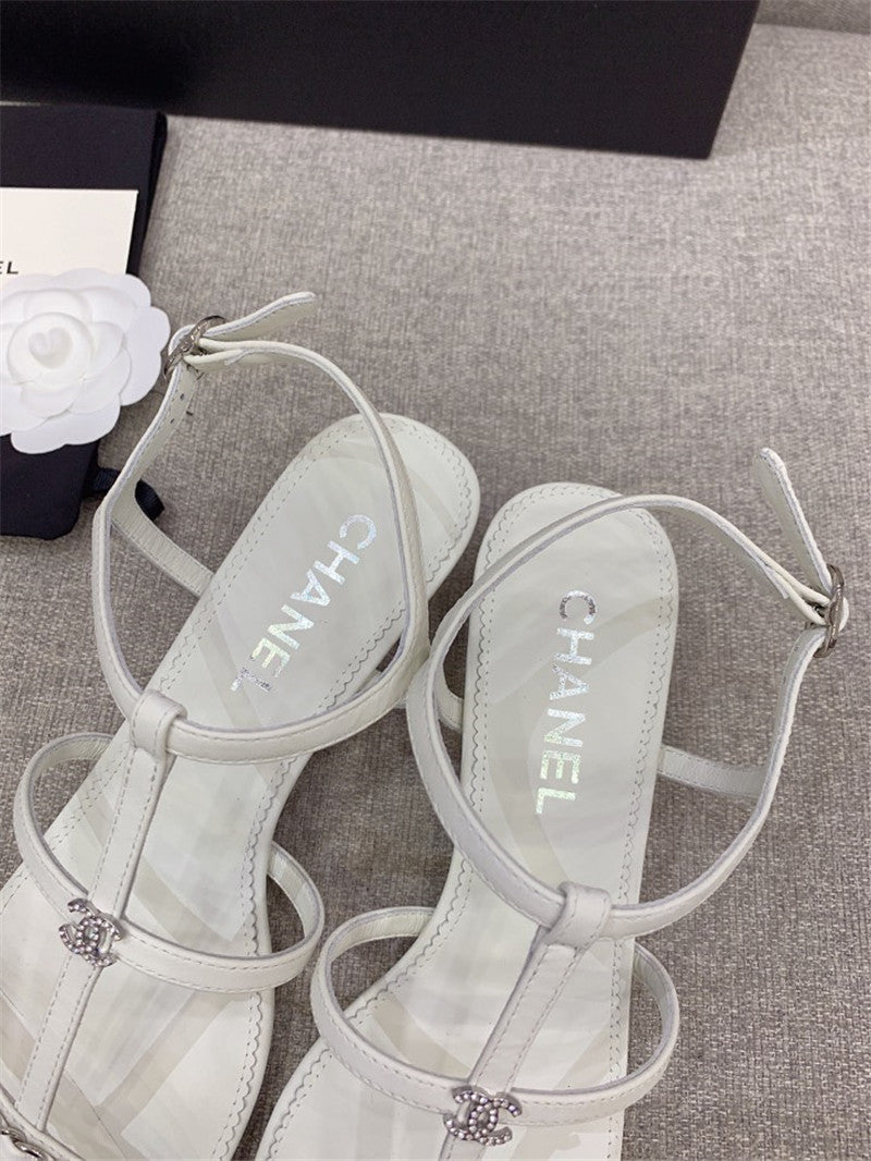 High Quality Luxury Chanel New Chain Chunky Heel Sandals product detail