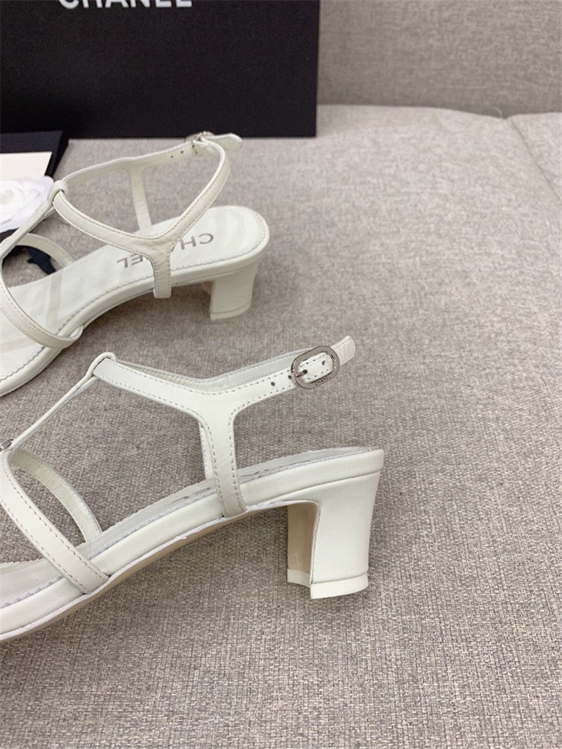 High Quality Luxury Chanel New Chain Chunky Heel Sandals product detail