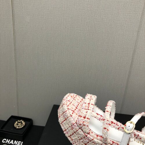 High Quality Luxury Chanel Back Metal Logo Sandals – Style 85062 product detail