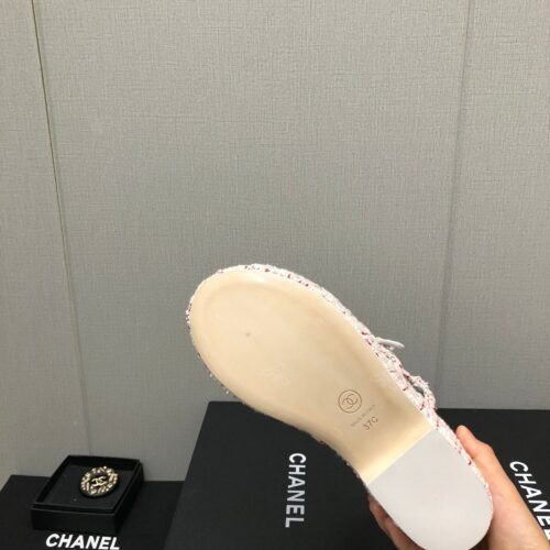 High Quality Luxury Chanel Back Metal Logo Sandals – Style 85062 product detail