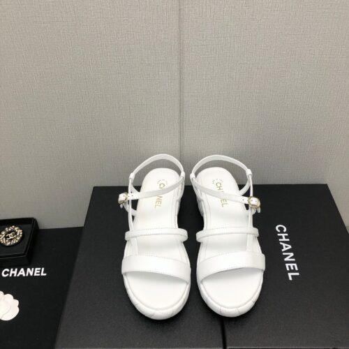 High Quality Luxury Chanel Back Metal Logo Sandals product detail