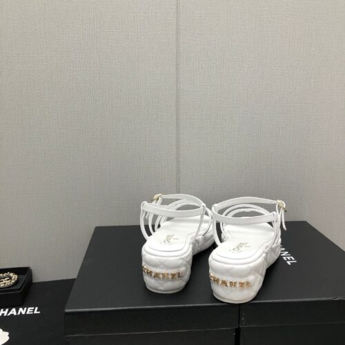 High Quality Luxury Chanel Back Metal Logo Sandals product detail