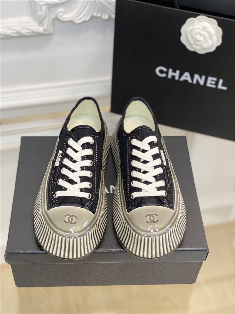 High Quality Luxury Chanel Platform Canvas Sneakers product detail