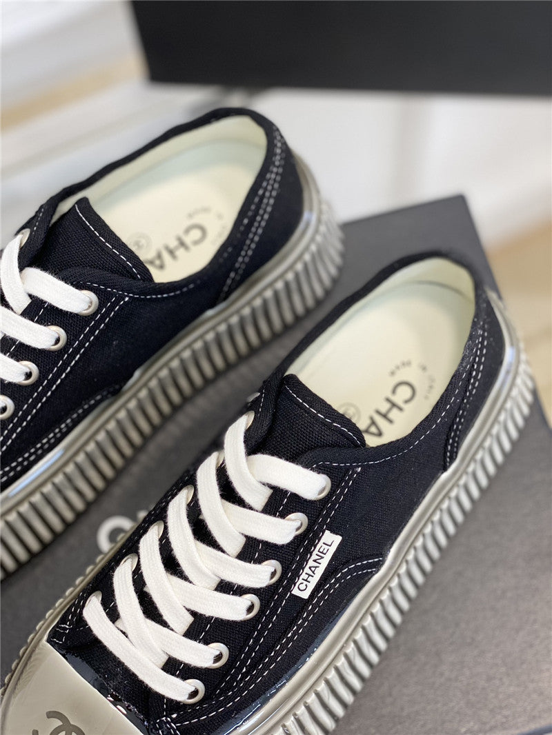 High Quality Luxury Chanel Platform Canvas Sneakers product detail