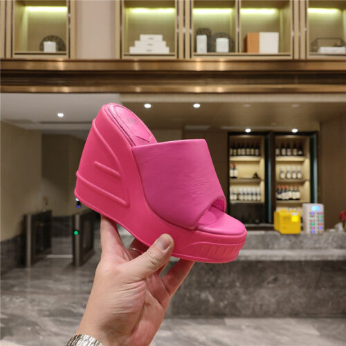 High Quality Luxury Fendi Wedge Platform Sandals – Style 03635 product detail