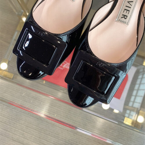 High Quality Luxury Roger Vivier New Hollow Square Buckle Flat Bottom – Style 31988 product detail