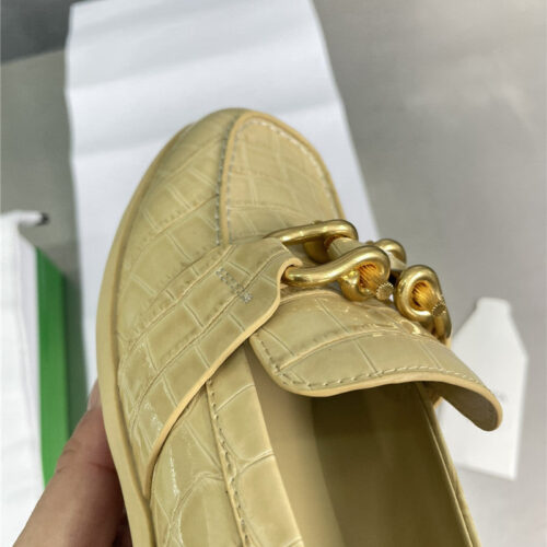 High Quality Luxury Bottega Veneta Horseshoe Buckle Loafers – Style 02118 product detail