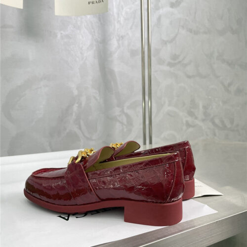 High Quality Luxury Bottega Veneta Horseshoe Buckle Loafers product detail