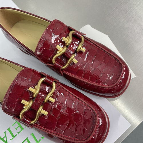 High Quality Luxury Bottega Veneta Horseshoe Buckle Loafers product detail