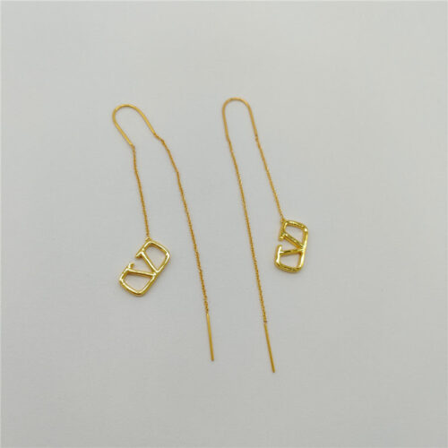 High Quality Luxury Valentino Early Spring New Earrings – Style 51216 product detail