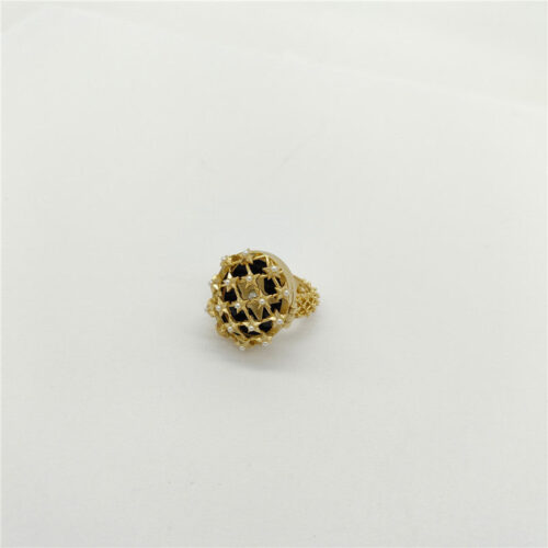 High Quality Luxury Dior Early Spring New Ring product detail