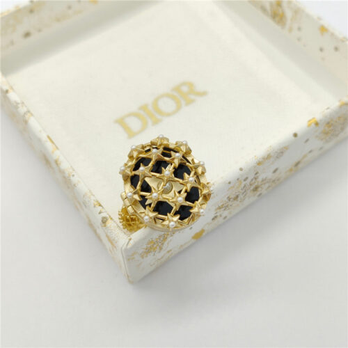 High Quality Luxury Dior Early Spring New Ring product detail