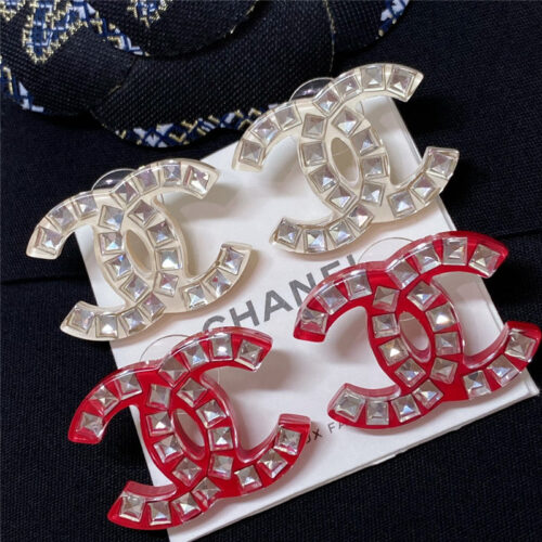 High Quality Luxury Chanel Full Diamond Acrylic Crystal Earrings product detail
