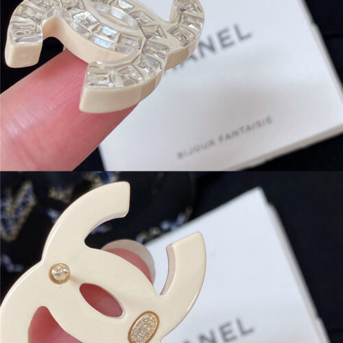 High Quality Luxury Chanel Full Diamond Acrylic Crystal Earrings product detail
