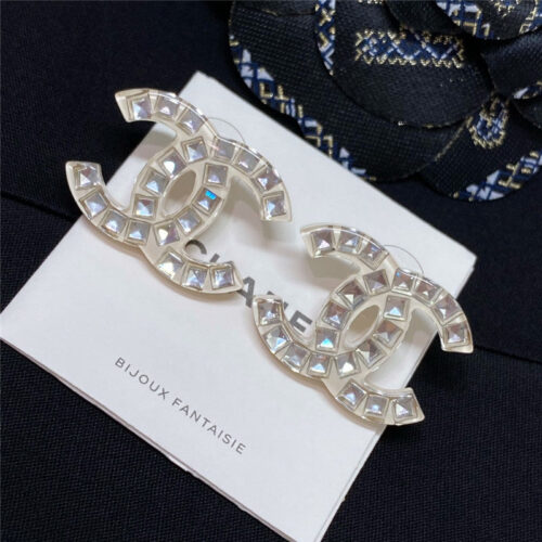 High Quality Luxury Chanel Full Diamond Acrylic Crystal Earrings product detail