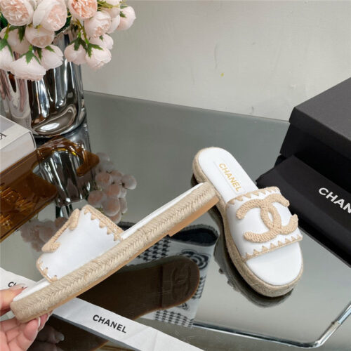 High Quality Luxury Chanel Counter Catwalk Platform Slippers – Style 15910 product detail