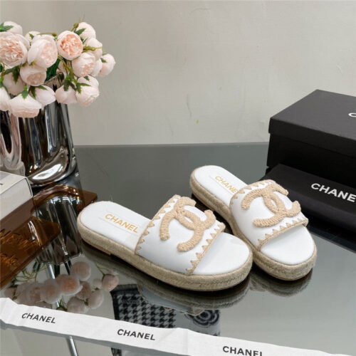 High Quality Luxury Chanel Counter Catwalk Platform Slippers – Style 15910