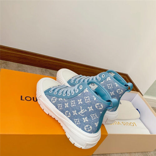 High Quality Luxury Louis Vuitton New Color Squad Sneakers – Style 66883 product detail