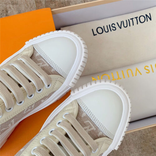 High Quality Luxury Louis Vuitton New Color Squad Sneakers product detail