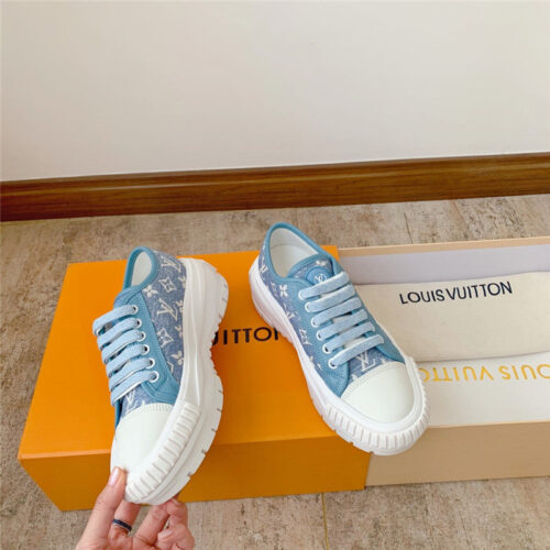High Quality Luxury Louis Vuitton New Color Squad Sneakers – Style 34115 product detail