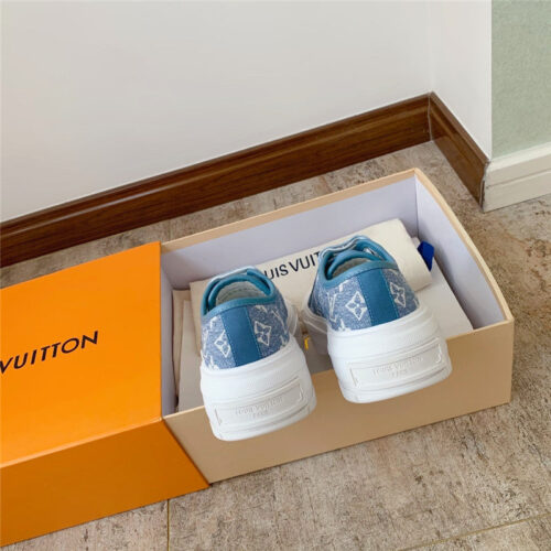 High Quality Luxury Louis Vuitton New Color Squad Sneakers – Style 34115 product detail