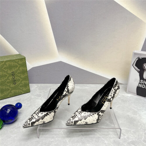 High Quality Luxury Gucci Pointed Toe Metal High-Heeled Shoes – Style 31667 alternate view