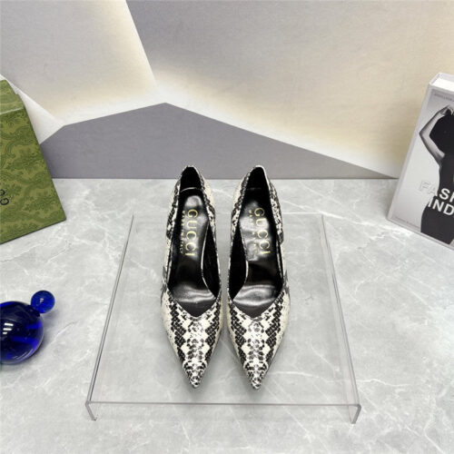 High Quality Luxury Gucci Pointed Toe Metal High-Heeled Shoes – Style 31667 product detail