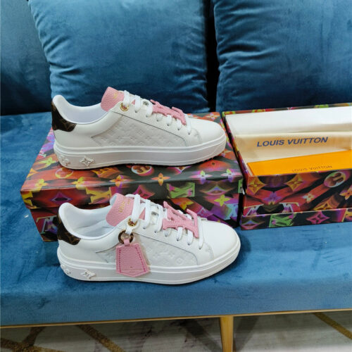 High Quality Luxury Louis Vuitton Heart Embellished Sneakers – Style 17891 alternate view