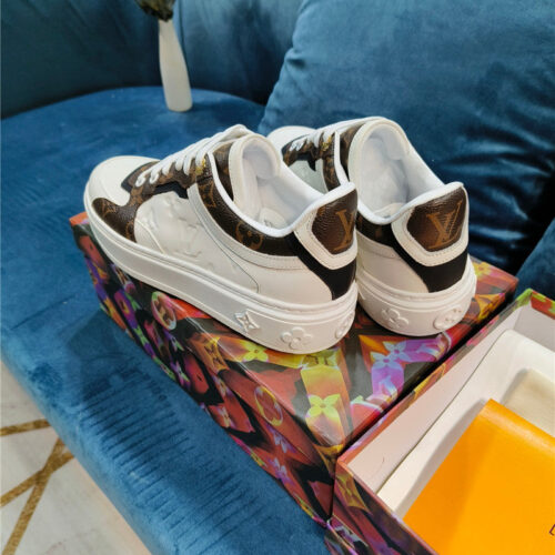 High Quality Luxury Louis Vuitton Heart Embellished Sneakers – Style 16195 product detail