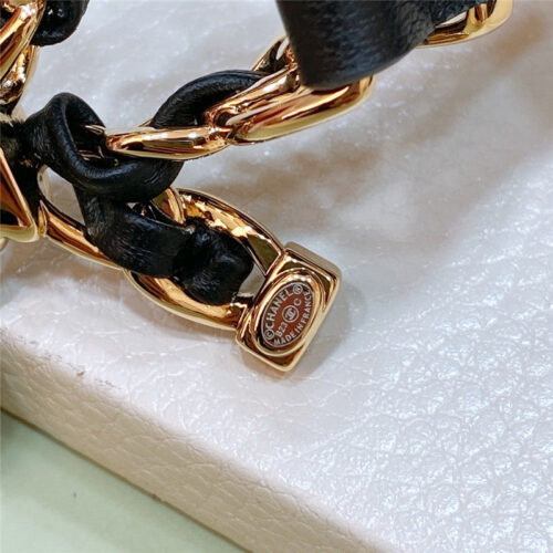 High Quality Luxury Chanel Bow Brass Gold-Tone Metal Calfskin Belt product detail