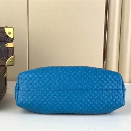 High Quality Luxury Louis Vuitton Monogram Clutch Bag product detail