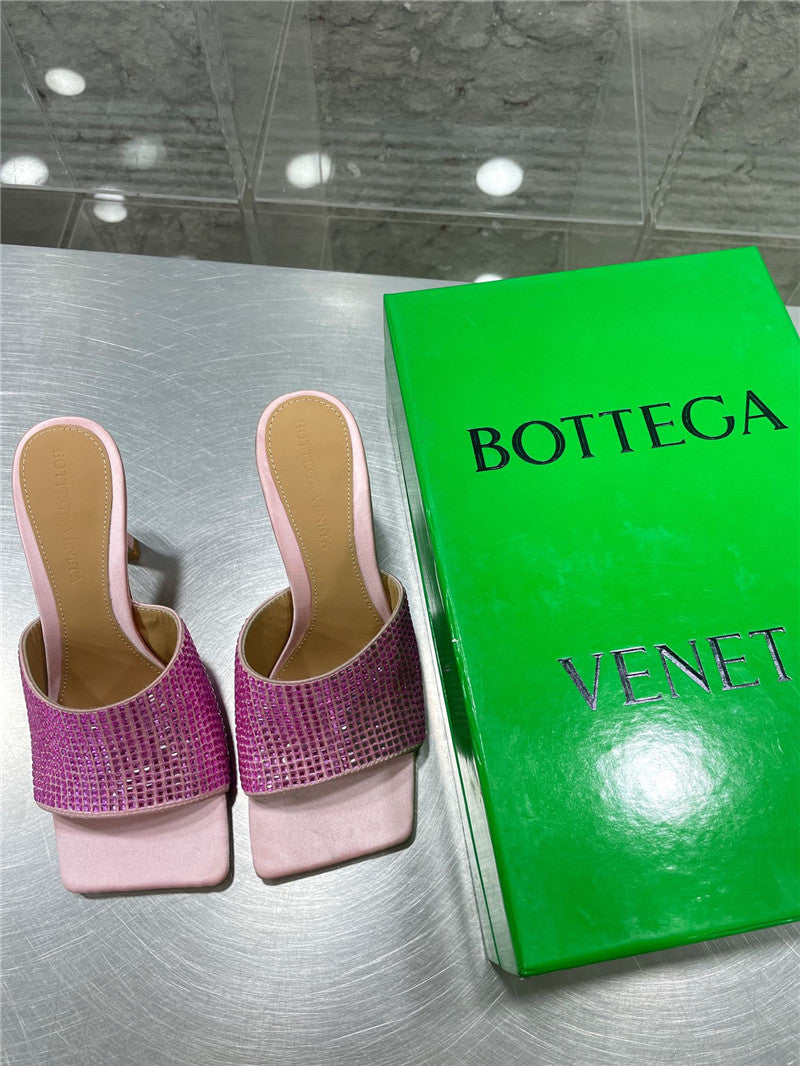 High Quality Luxury Bottega Veneta New Square Diamond Slippers – Style 64198 product detail