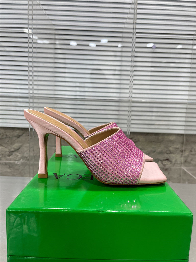 High Quality Luxury Bottega Veneta New Square Diamond Slippers – Style 64198 product detail