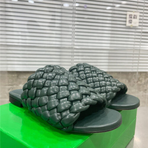 High Quality Luxury Bottega Veneta Woven Slides – Style 05862 alternate view