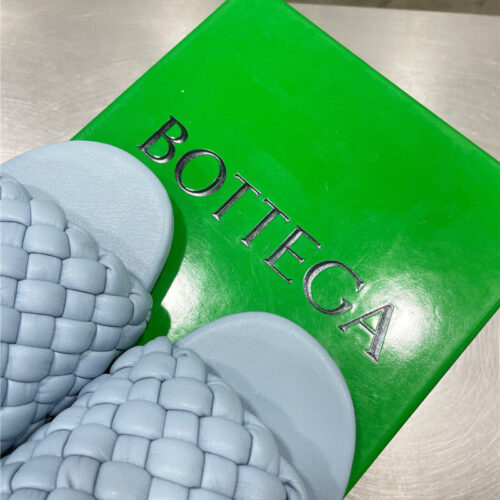 High Quality Luxury Bottega Veneta Woven Slides product detail