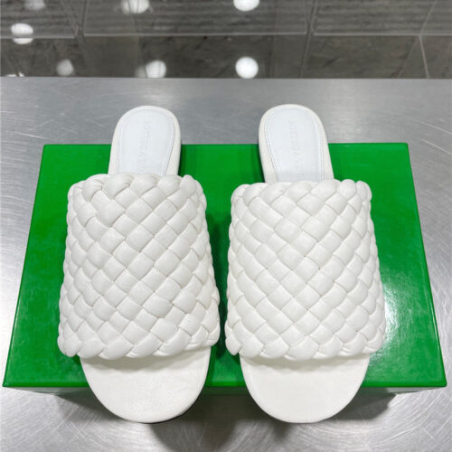 High Quality Luxury Bottega Veneta Woven Slides – Style 00774 product detail