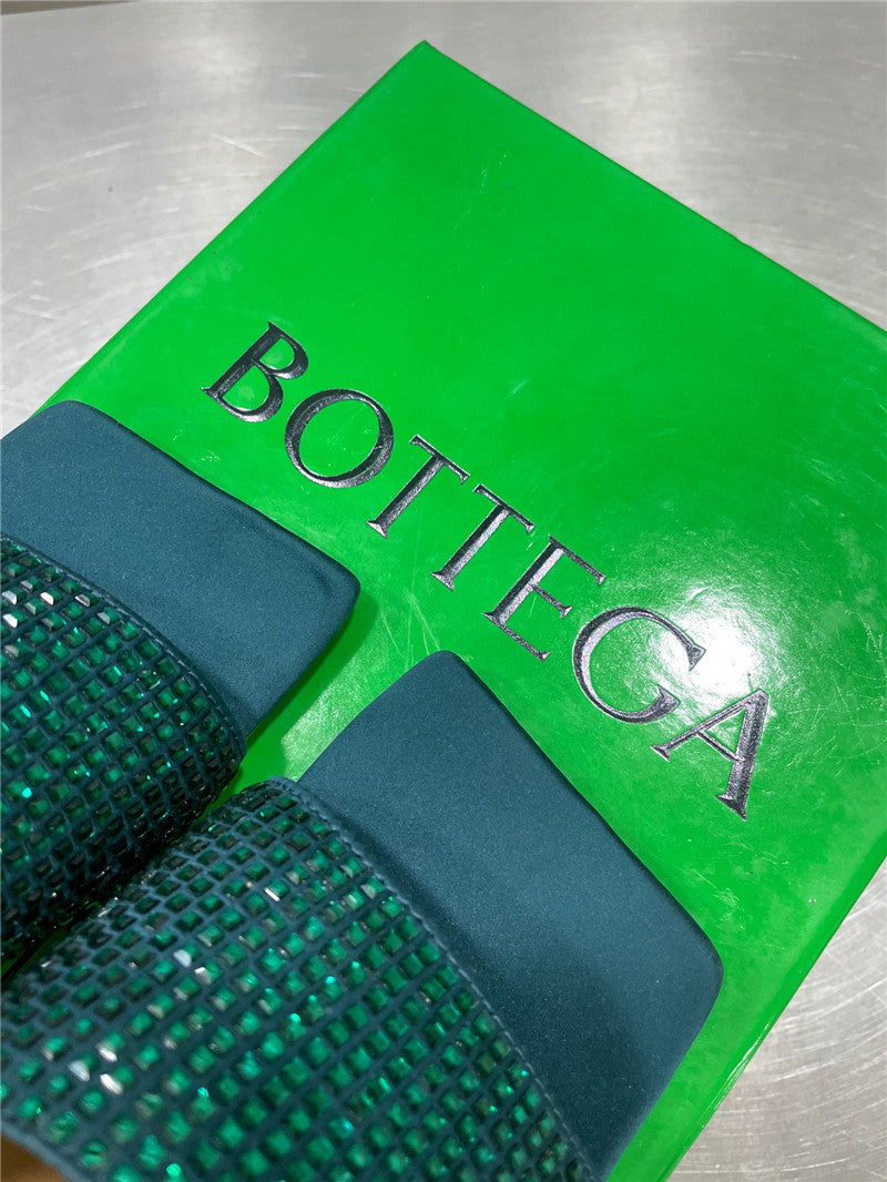 High Quality Luxury Bottega Veneta New Square Diamond Slippers – Style 88486 product detail