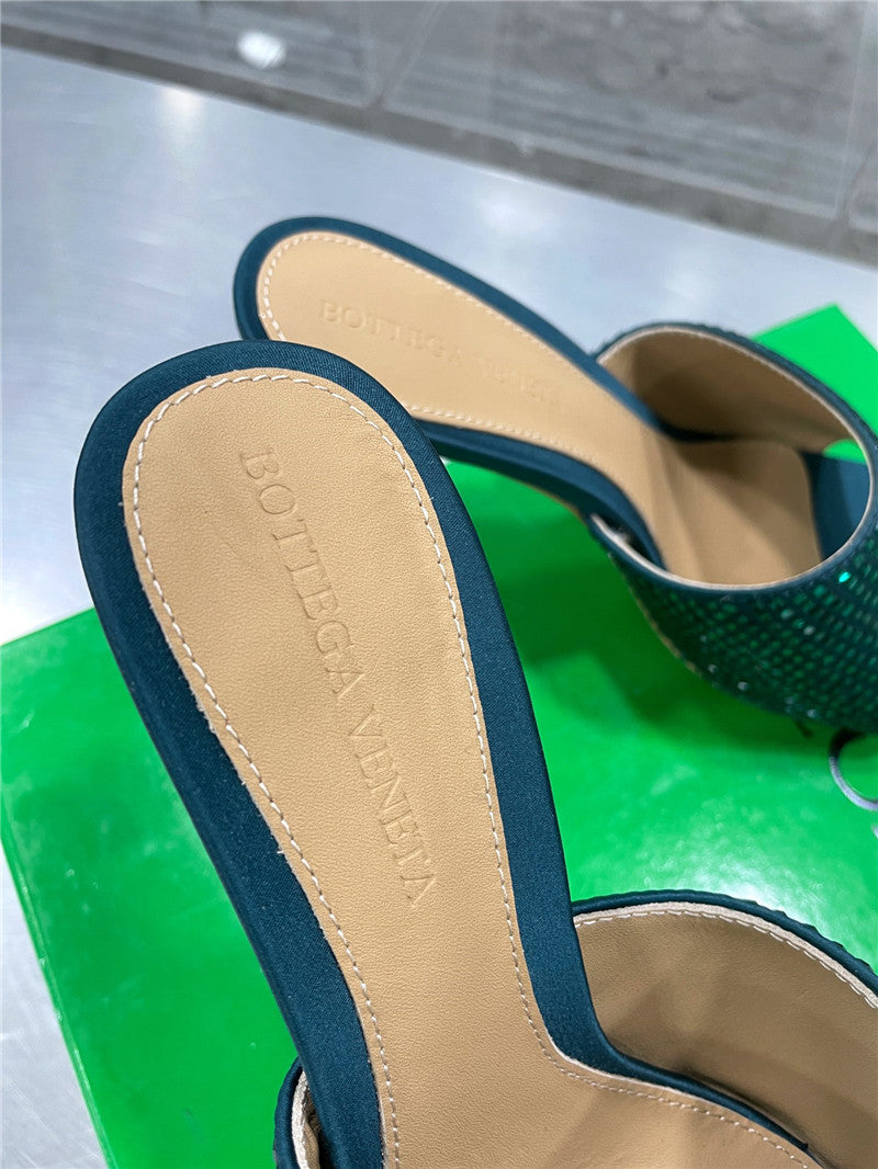 High Quality Luxury Bottega Veneta New Square Diamond Slippers – Style 88486 product detail