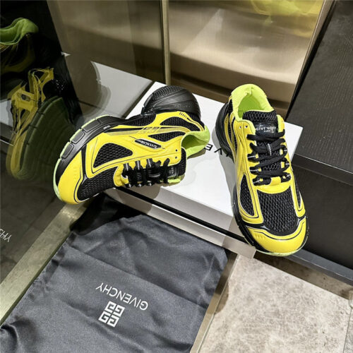 High Quality Luxury Givenchy Spring And Summer Catwalk New Sneakers product detail