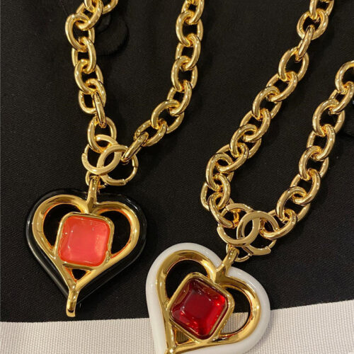 High Quality Luxury Chanel Ruby Embellished Necklace product detail