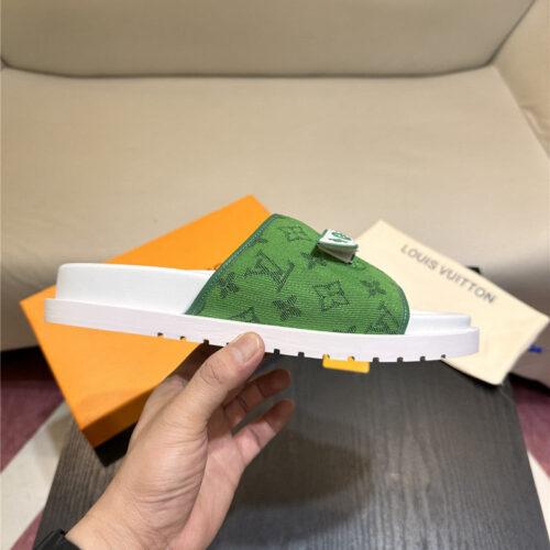 High Quality Luxury Louis Vuitton Sandals – Style 51395 product detail