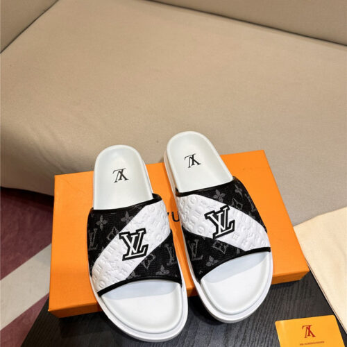 High Quality Luxury Louis Vuitton Sandals – Style 76835 product detail