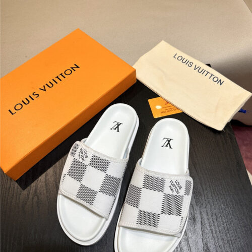 High Quality Luxury Louis Vuitton Sandals – Style 65571