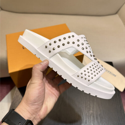 High Quality Luxury Louis Vuitton Sandals – Style 84771 product detail