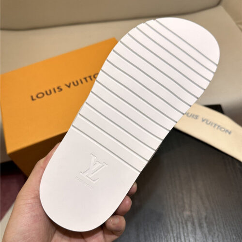 High Quality Luxury Louis Vuitton Sandals – Style 84771 product detail