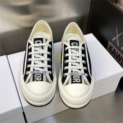 High Quality Luxury Dior Couple Style Thick Bottom Strap Low Top Casual Shoes – Style 24550 product detail